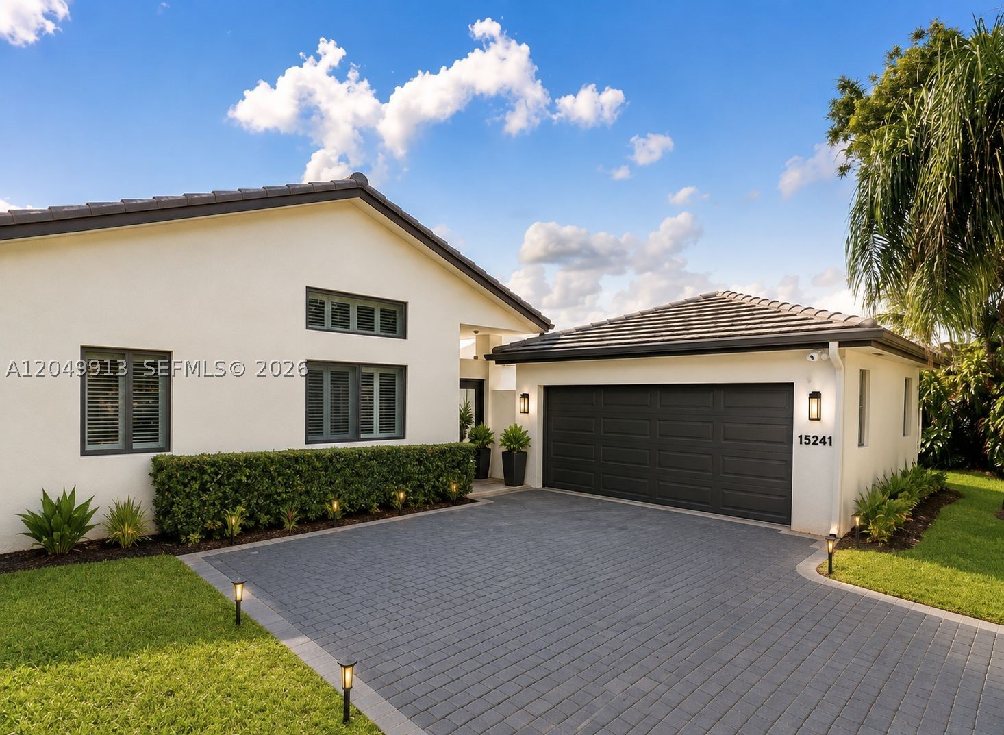 15241 NW 89th - 15241 NW 89th, Miami Lakes, FL 33018 Luxury Property | Jose Angel Pina