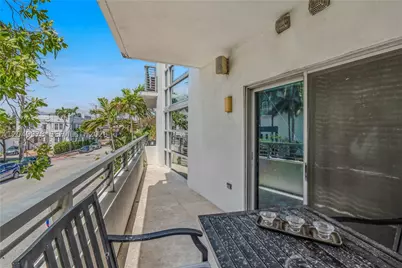 7700 Collins #3, Miami Beach, FL 33141 - Photo 21