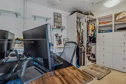 7700 Collins #3, Miami Beach, FL 33141 - Photo 17
