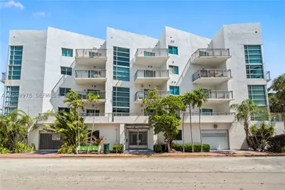 7700 Collins #3, Miami Beach, FL 33141 - Photo 1