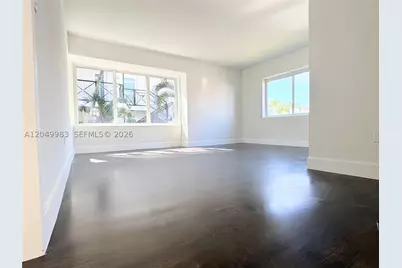 7325 Byron #8, Miami Beach, FL 33141 - Photo 9