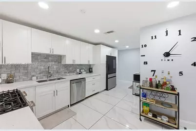 9771 NW 24th, Sunrise, FL 33322 - Photo 11