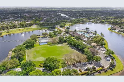 1414 Banyan, Weston, FL 33327 - Photo 33