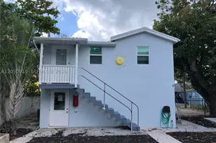 114 S M, Lake Worth, FL 33460 - Photo 1