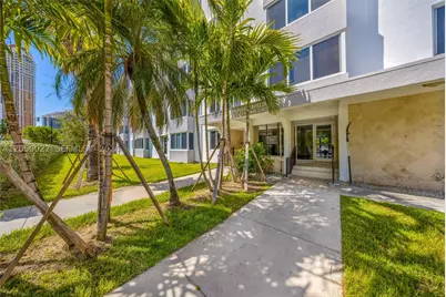 250 180th #352, Sunny Isles Beach, FL 33160 - Photo 21
