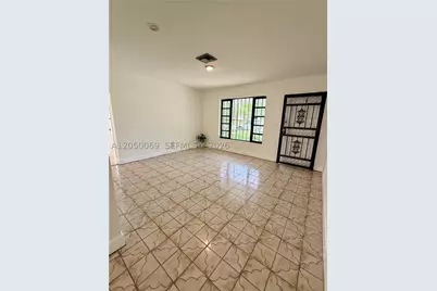 341 Aladdin, Opa Locka, FL 33054 - Photo 5