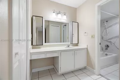 16252 Laurel #201, Weston, FL 33326 - Photo 23