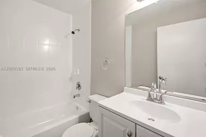 2555 W 65th, Hialeah, FL 33016 - Photo 19