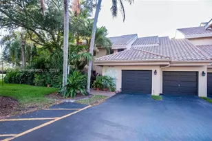 16301 Malibu, Weston, FL 33326 - Photo 1