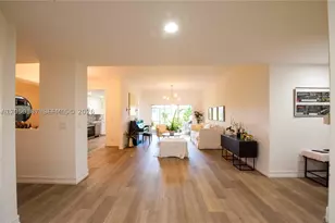 16301 Malibu, Weston, FL 33326 - Photo 9