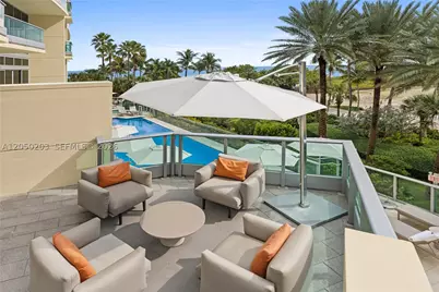 1455 Ocean #1009, Miami Beach, FL 33139 - Photo 5