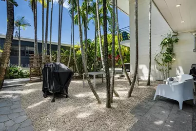 1548 Biarritz, Miami Beach, FL 33141 - Photo 29