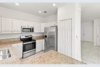 125 SE 34th, Homestead, FL 33033 - Photo 9