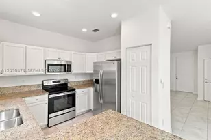 125 SE 34th, Homestead, FL 33033 - Photo 9