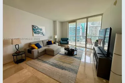 475 Brickell #1012, Miami, FL 33131 - Photo 5