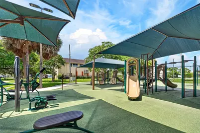405 NE 35th #5, Oakland Park, FL 33334 - Photo 33