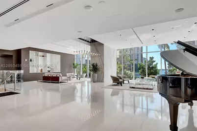 300 Biscayne Boulevard #3008W, Miami, FL 33131 - Photo 15
