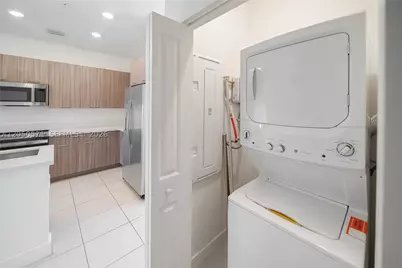 8265 NW 41st #C-202, Doral, FL 33166 - Photo 23