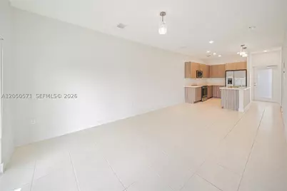 8265 NW 41st #C-202, Doral, FL 33166 - Photo 5