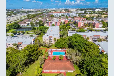 8501 NW 8th #105, Miami, FL 33126 - Photo 17