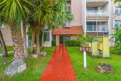 8501 NW 8th #105, Miami, FL 33126 - Photo 19