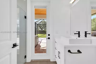 520 Caroline, Vero Beach, FL 32968 - Photo 23
