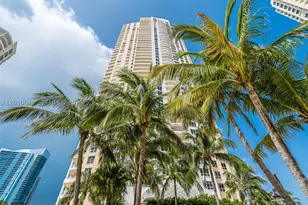 848 Brickell Key, Miami, FL 33131 - Photo 39