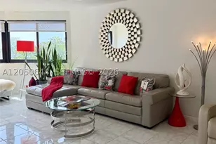 20850 San Simeon, Miami, FL 33179 - Photo 3