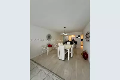 20850 San Simeon #302-5, Miami, FL 33179 - Photo 7