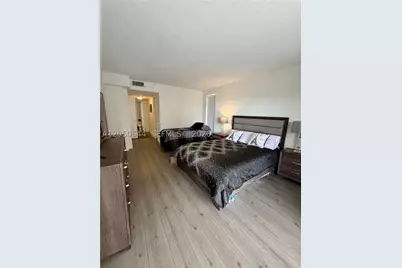 20850 San Simeon #302-5, Miami, FL 33179 - Photo 27