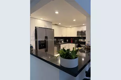 20850 San Simeon #302-5, Miami, FL 33179 - Photo 19