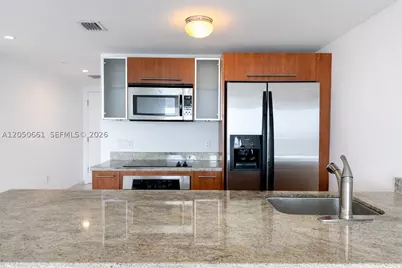 185 SW 7th #3704, Miami, FL 33130 - Photo 15