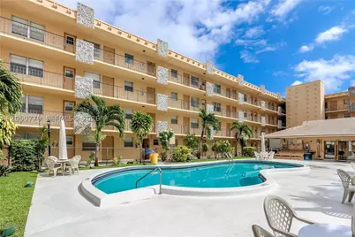 2145 Pierce #416, Hollywood, FL 33020 - Photo 19