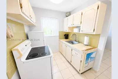 2145 Pierce #416, Hollywood, FL 33020 - Photo 5
