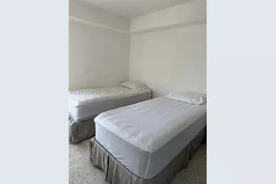 1736 SW 19th #404, Miami, FL 33145 - Photo 11