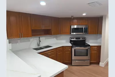 2400 SW 3rd #506, Miami, FL 33129 - Photo 1