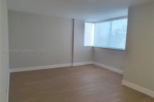2400 SW 3rd, Miami, FL 33129 - Photo 3