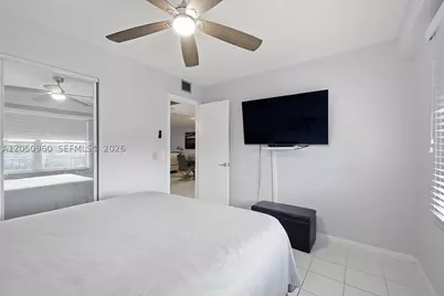 1300 SW 125th #406K, Pembroke Pines, FL 33027 - Photo 15