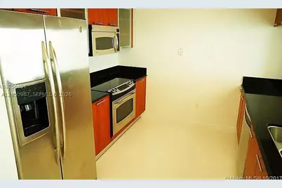 1800 N Bayshore #3014, Miami, FL 33132 - Photo 13