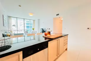 79 SW 12th, Miami, FL 33130 - Photo 25