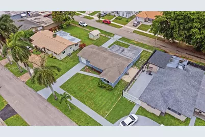 2901 Cleveland, Hollywood, FL 33020 - Photo 33