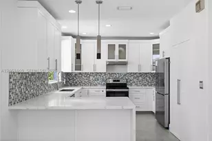 4303 Diamond, Weston, FL 33331 - Photo 5
