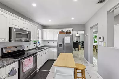 250 N 66th, Hollywood, FL 33024 - Photo 25
