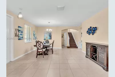912 NW 204th, Miami Gardens, FL 33169 - Photo 11