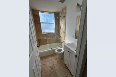 953 SW 10th #3, Miami, FL 33130 - Photo 7