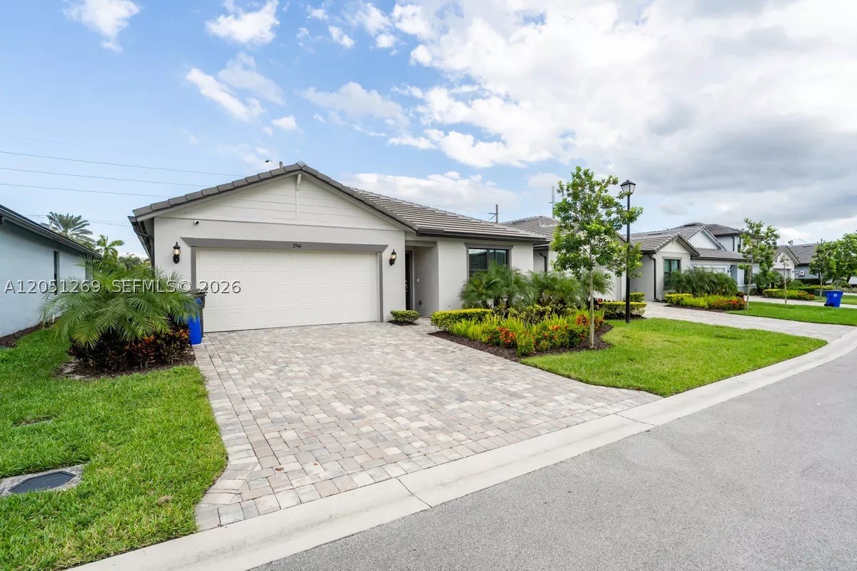 2940 Shortleaf #2940 - 2940 Shortleaf #2940, Lauderdale Lakes, FL 33311 Luxury Property | Jose Angel Pina