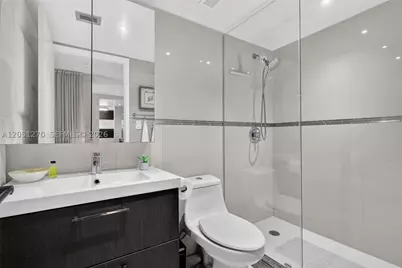 850 N Miami #W-1202, Miami, FL 33136 - Photo 9
