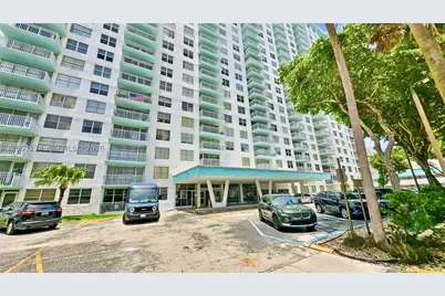 301 174th #1907, Sunny Isles Beach, FL 33160 - Photo 1