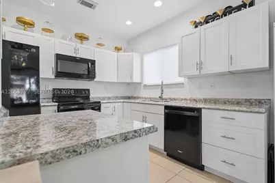 357 NE 35th, Homestead, FL 33033 - Photo 17