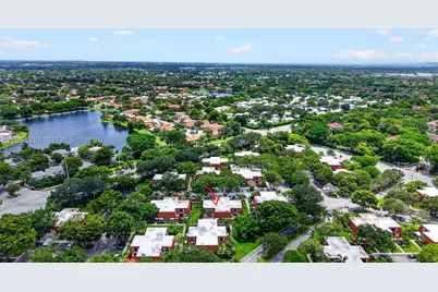 719 NW 98th, Plantation, FL 33324 - Photo 59